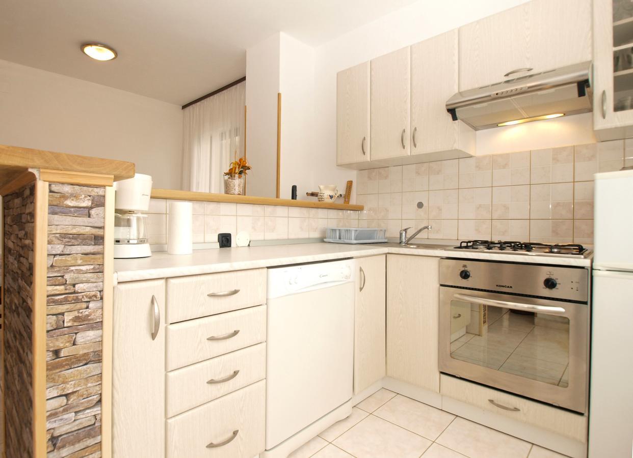 Apartment Dean 1595 Fažana Kültér fotó
