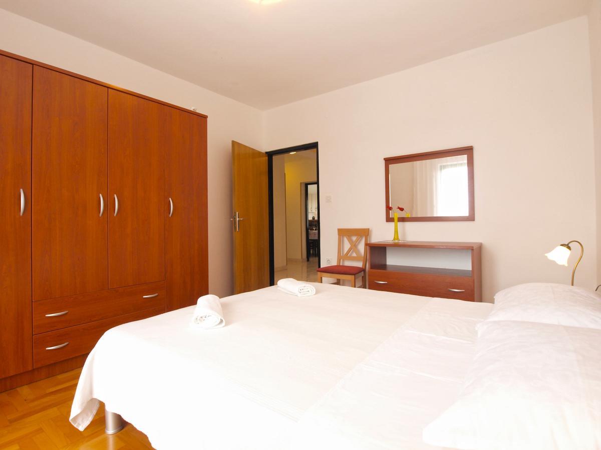 Apartment Dean 1595 Fažana Kültér fotó