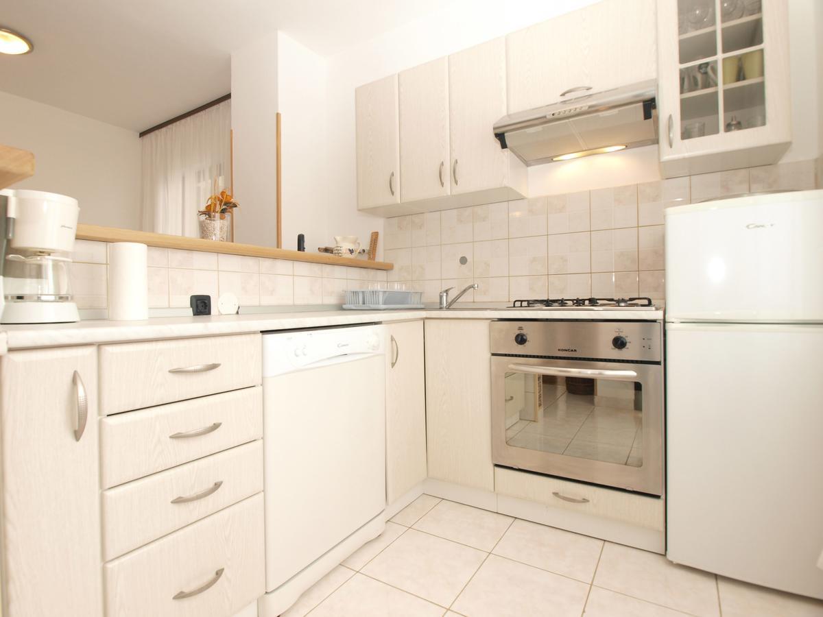 Apartment Dean 1595 Fažana Kültér fotó