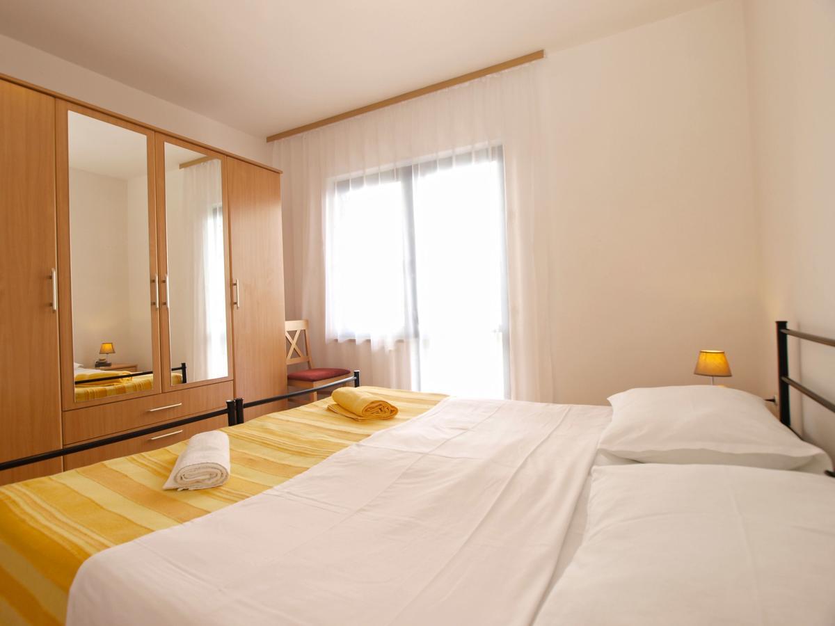 Apartment Dean 1595 Fažana Kültér fotó